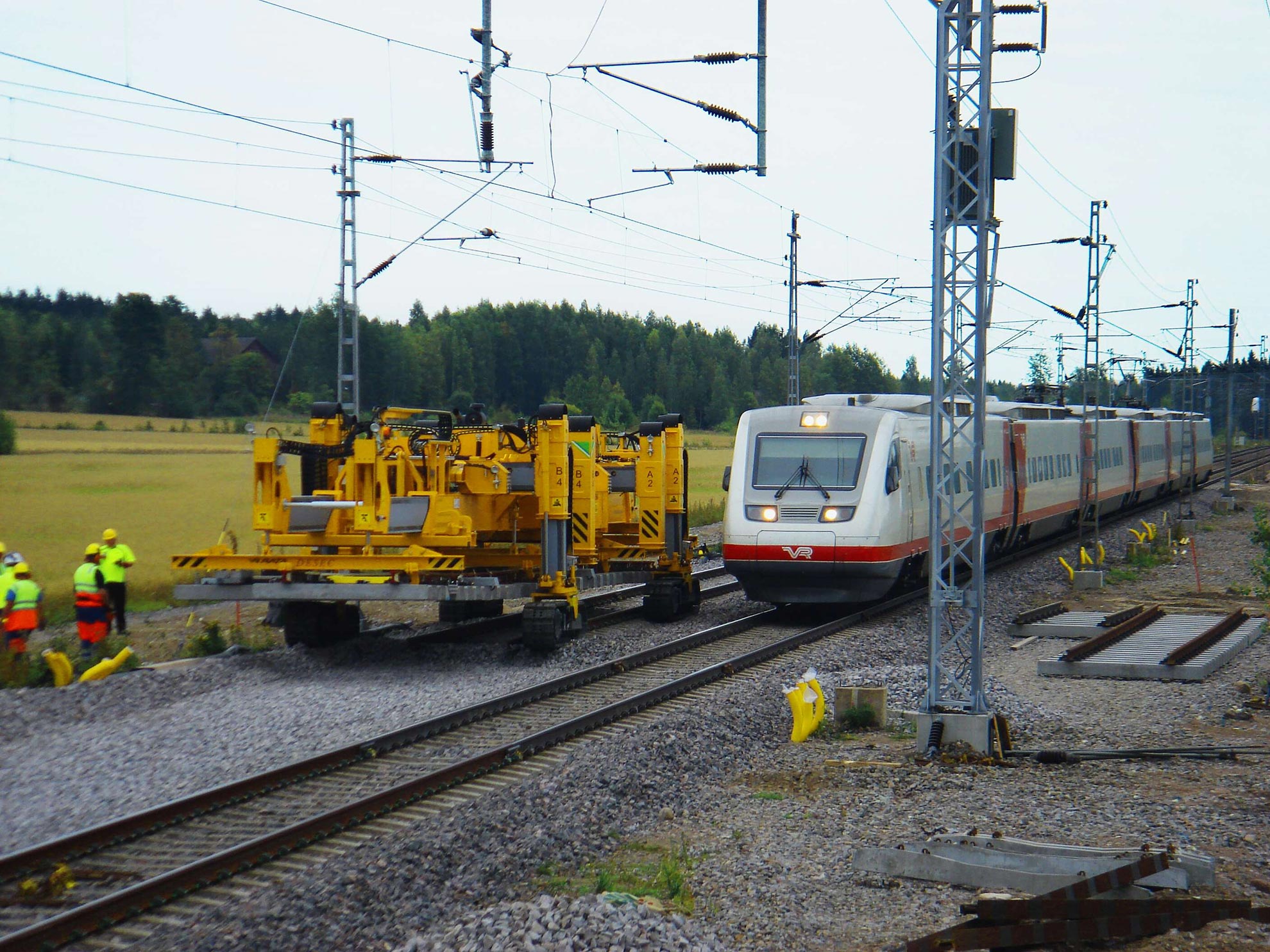 DESEC Tracklayer Weichenumbau Eisenbahnkran